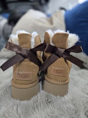 New Cozy Tan Platform Booties with Satin Bow Detail - Women’s 8